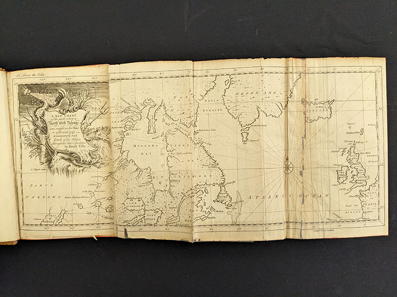 Grande carte en encart à volets.